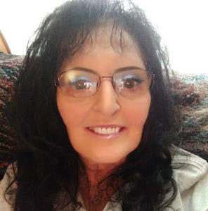 Meet your Posher, Kay